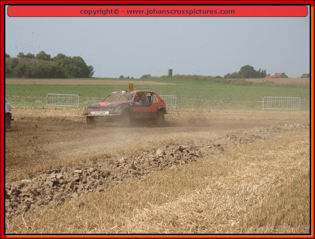 2012LAN-A-011.JPG