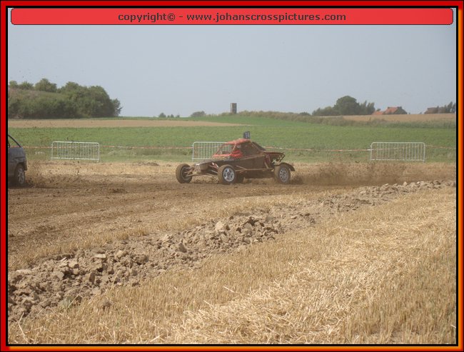 2012LAN-A-015.JPG