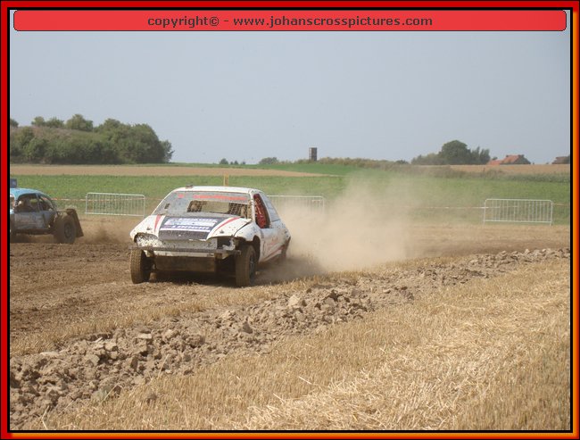 2012LAN-A-017.JPG