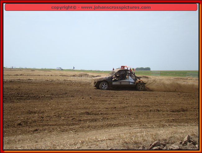 2012LAN-A-043.JPG