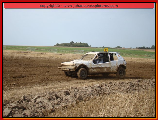 2012LAN-A-044.JPG