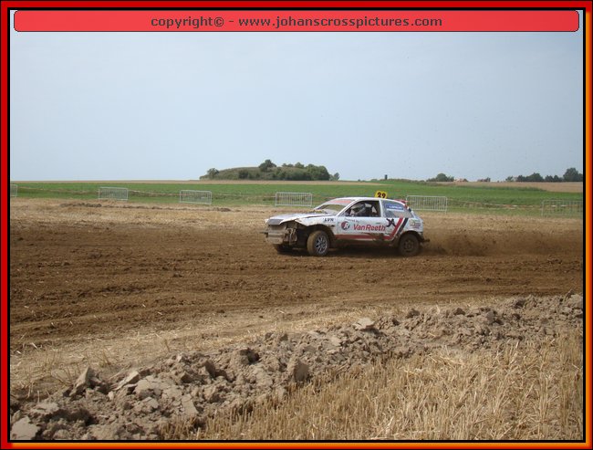 2012LAN-A-048.JPG