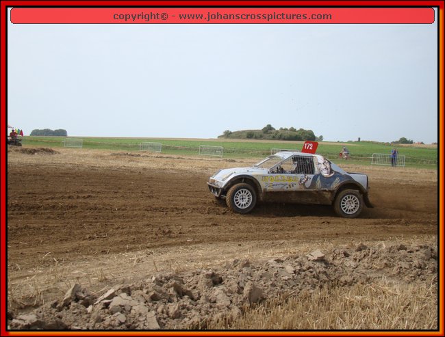 2012LAN-A-063.JPG