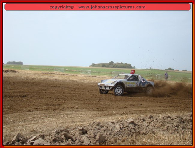 2012LAN-A-077.JPG