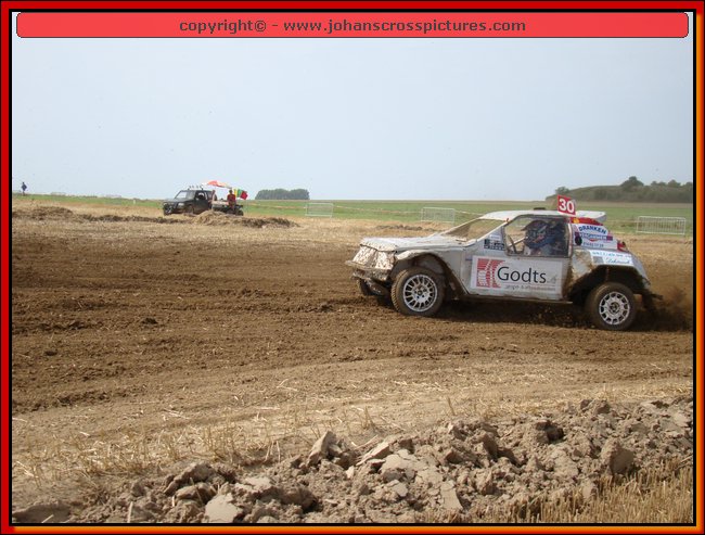 2012LAN-A-082.JPG
