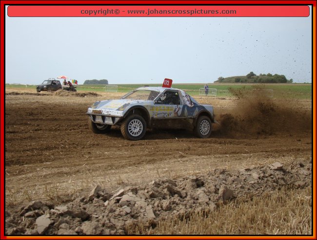 2012LAN-A-093.JPG
