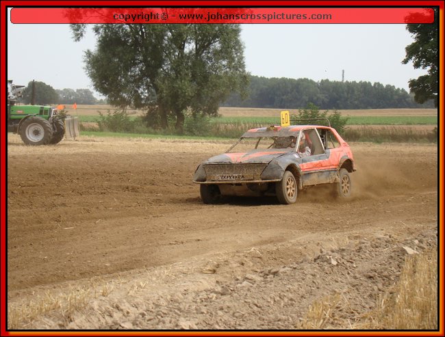 2012LAN-A-173.JPG