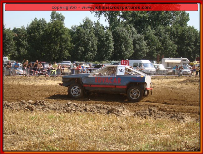 2012SCH-A-020.JPG