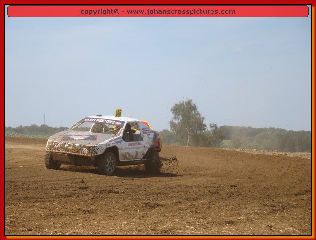 2012SCH-A-062.JPG