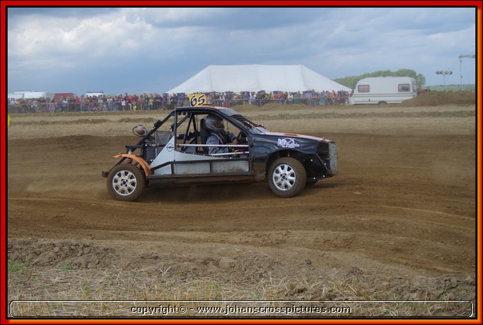 2013SCH-AX-023.JPG