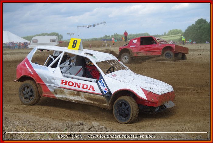 2013SCH-AX-029.JPG