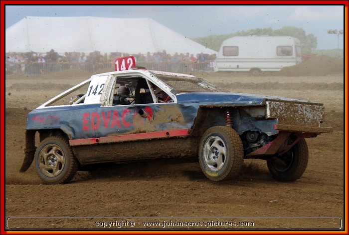 2013SCH-AX-045.JPG