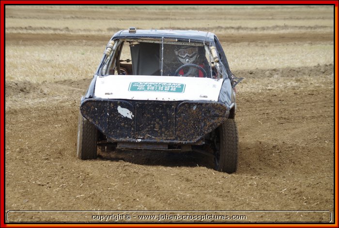 2013SCH-AX-054.JPG