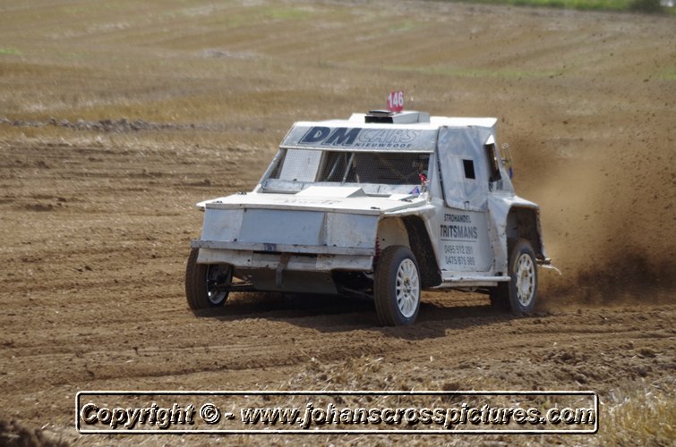 2014OUT-AX-030.JPG