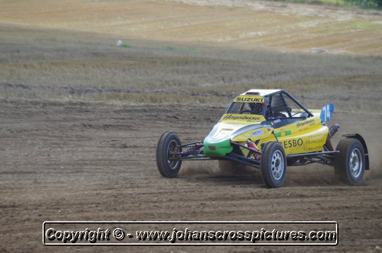 2014OUT-AX-036.JPG