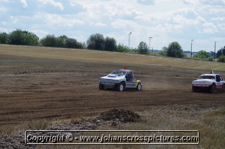 2014OUT-AX-041.JPG