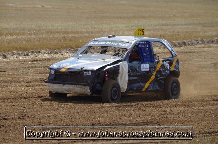 2014OUT-AX-052.JPG