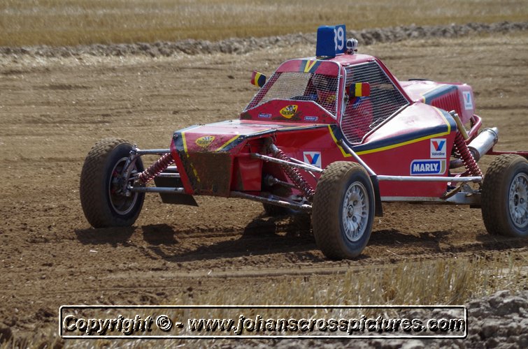 2014OUT-AX-053.JPG