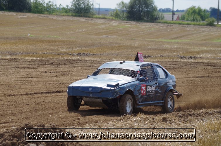 2014OUT-AX-056.JPG