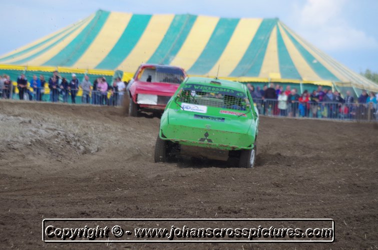 2014OUT-AX-149.JPG
