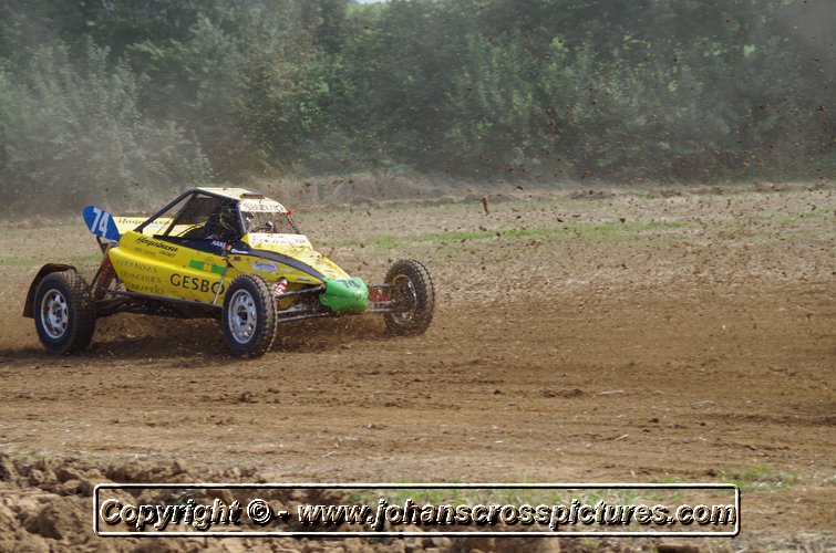 2014-SLU-AX-071.JPG