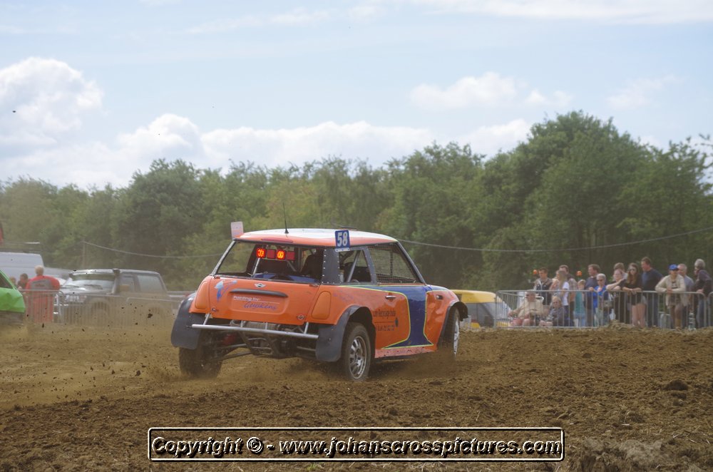 SCH_AX_079.JPG