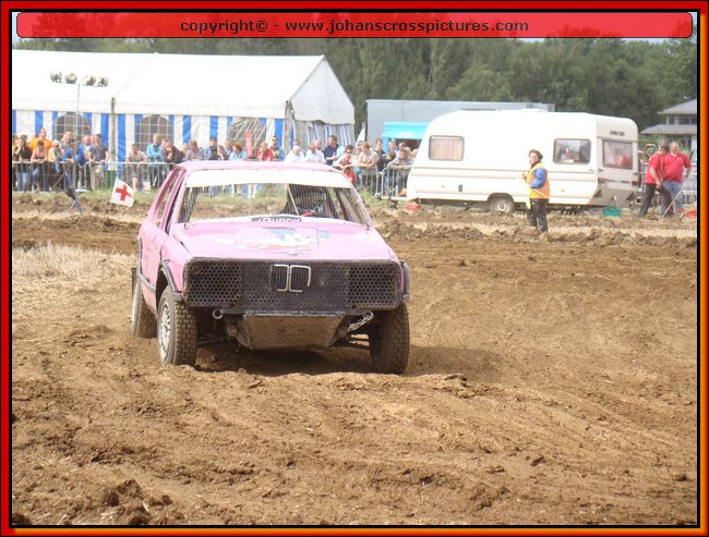 2011HAA-A-013.JPG