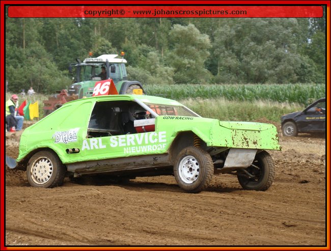 2011HAA-A-047.JPG