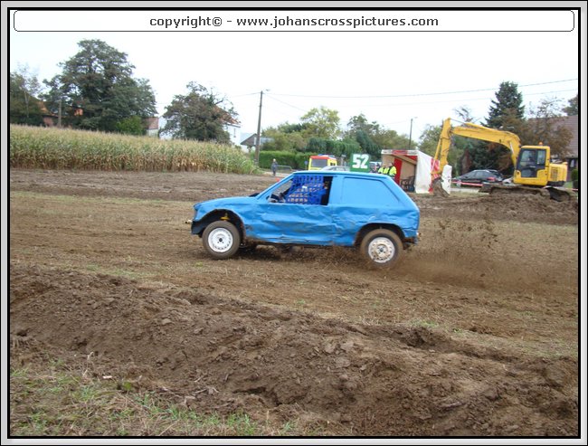 2011SCH-S-006.JPG